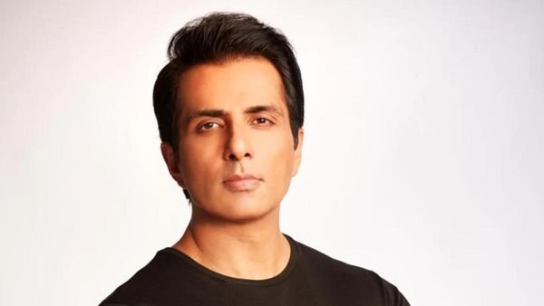 Sonu Sood Honoured With 'Indian Of The Year' Award For Social Service During Covid Lockdown