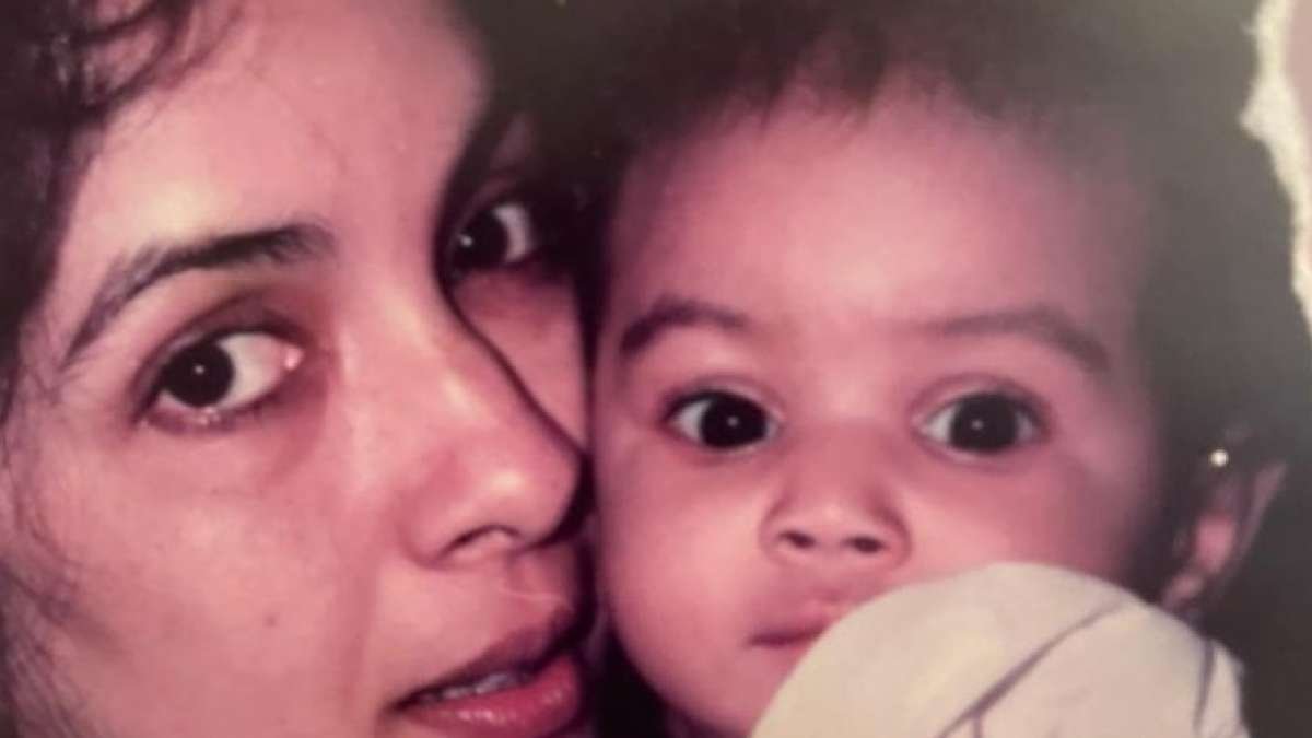 Neena Gupta Celebrates Daughter Masaba’s Birthday By Sharing A Throwback Pic